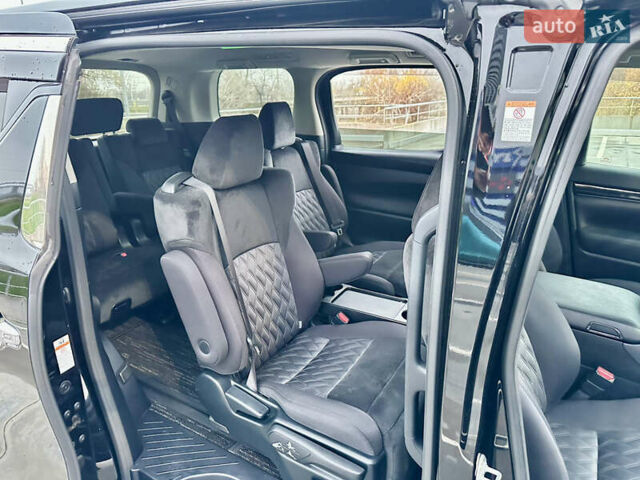 Черный Тойота Веллфаир, объемом двигателя 2.5 л и пробегом 92 тыс. км за 39000 $, фото 43 на Automoto.ua