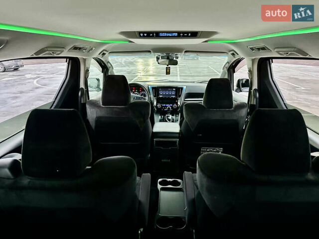 Черный Тойота Веллфаир, объемом двигателя 2.5 л и пробегом 92 тыс. км за 39000 $, фото 33 на Automoto.ua