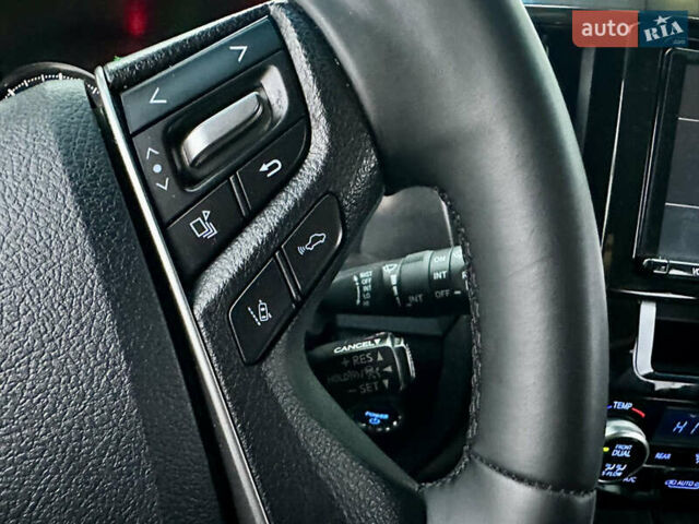 Черный Тойота Веллфаир, объемом двигателя 2.5 л и пробегом 92 тыс. км за 39000 $, фото 28 на Automoto.ua