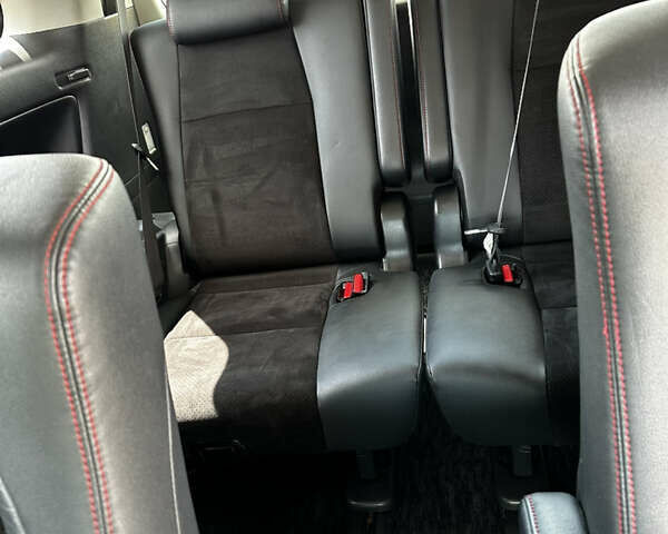 Фиолетовый Тойота Веллфаир, объемом двигателя 2.4 л и пробегом 77 тыс. км за 17600 $, фото 22 на Automoto.ua