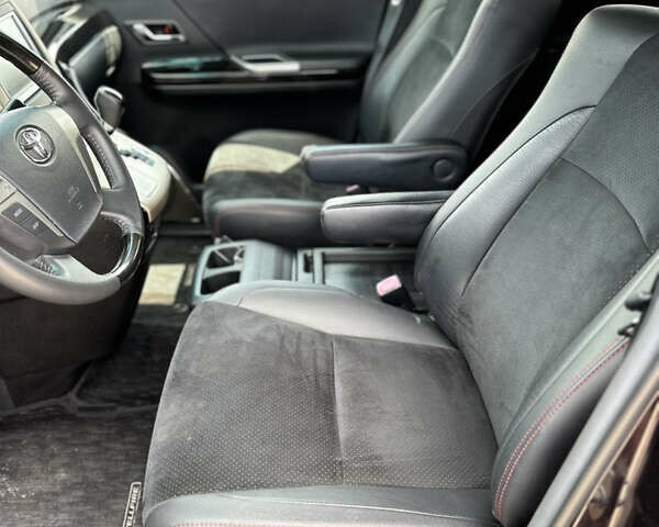 Фиолетовый Тойота Веллфаир, объемом двигателя 2.4 л и пробегом 77 тыс. км за 17600 $, фото 19 на Automoto.ua