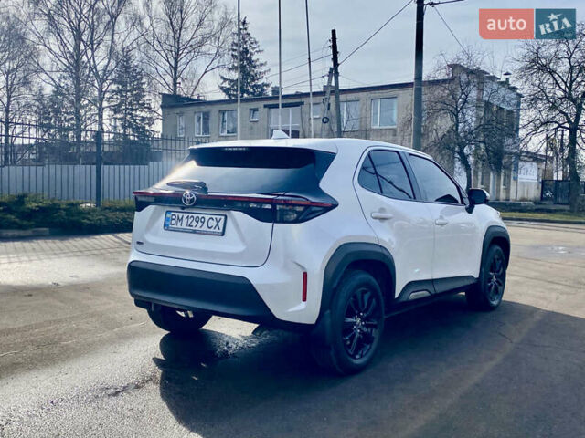Белый Тойота Yaris Cross, объемом двигателя 1.5 л и пробегом 51 тыс. км за 23250 $, фото 10 на Automoto.ua