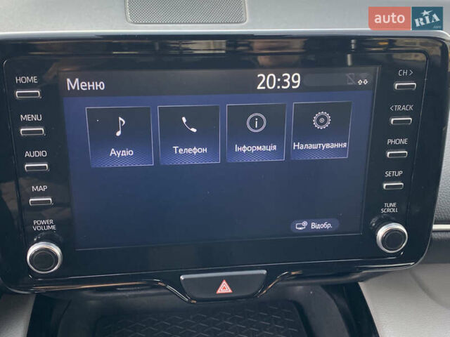 Белый Тойота Yaris Cross, объемом двигателя 1.5 л и пробегом 51 тыс. км за 23250 $, фото 27 на Automoto.ua