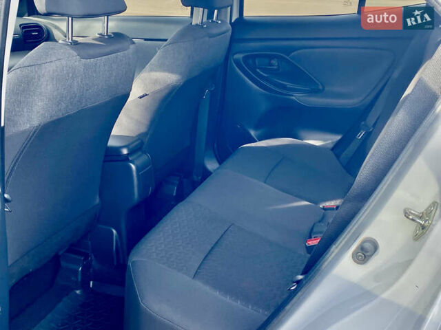 Белый Тойота Yaris Cross, объемом двигателя 1.5 л и пробегом 51 тыс. км за 23250 $, фото 30 на Automoto.ua