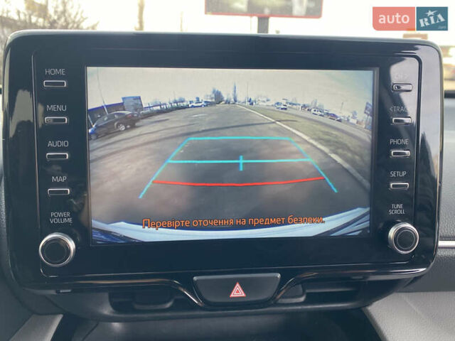 Белый Тойота Yaris Cross, объемом двигателя 1.5 л и пробегом 51 тыс. км за 23250 $, фото 43 на Automoto.ua