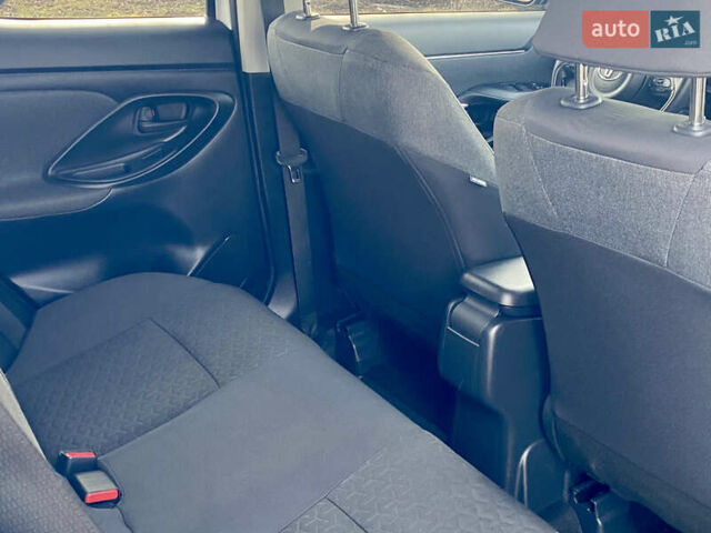 Белый Тойота Yaris Cross, объемом двигателя 1.5 л и пробегом 51 тыс. км за 23250 $, фото 34 на Automoto.ua