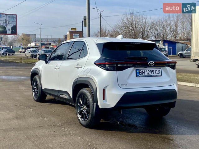 Белый Тойота Yaris Cross, объемом двигателя 1.5 л и пробегом 51 тыс. км за 23250 $, фото 13 на Automoto.ua