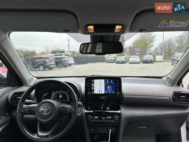 Білий Тойота Yaris Cross, об'ємом двигуна 1.49 л та пробігом 49 тис. км за 25000 $, фото 8 на Automoto.ua