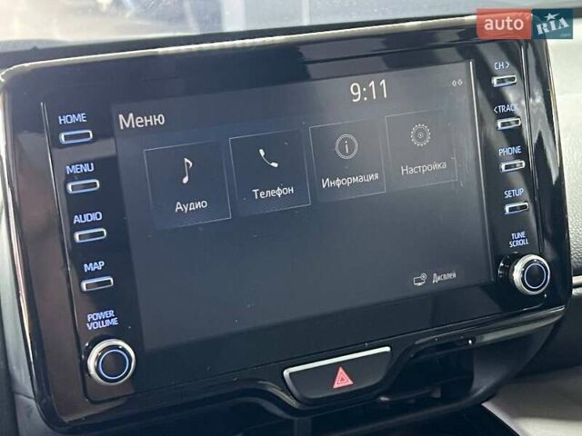 Белый Тойота Yaris Cross, объемом двигателя 1.49 л и пробегом 69 тыс. км за 24900 $, фото 19 на Automoto.ua