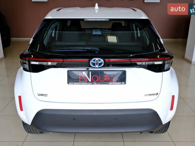 Белый Тойота Yaris Cross, объемом двигателя 1.5 л и пробегом 69 тыс. км за 25500 $, фото 20 на Automoto.ua