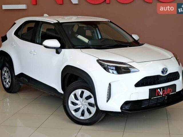 Белый Тойота Yaris Cross, объемом двигателя 1.5 л и пробегом 69 тыс. км за 25500 $, фото 12 на Automoto.ua