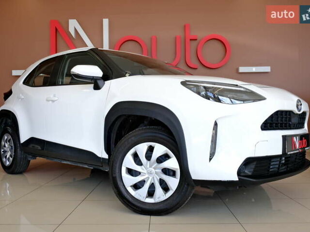 Белый Тойота Yaris Cross, объемом двигателя 1.5 л и пробегом 69 тыс. км за 25500 $, фото 11 на Automoto.ua