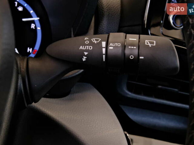 Белый Тойота Yaris Cross, объемом двигателя 1.5 л и пробегом 69 тыс. км за 25500 $, фото 41 на Automoto.ua