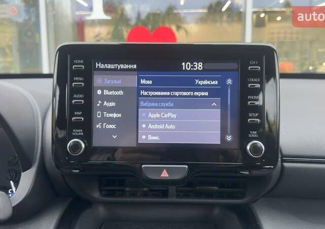 Белый Тойота Yaris Cross, объемом двигателя 1.49 л и пробегом 45 тыс. км за 28500 $, фото 20 на Automoto.ua