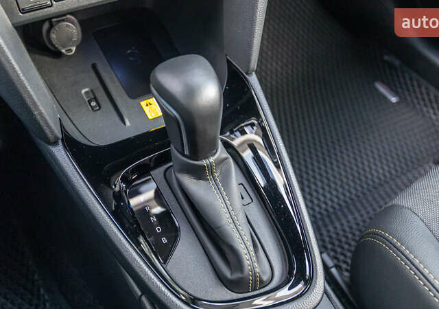 Белый Тойота Yaris Cross, объемом двигателя 1.49 л и пробегом 16 тыс. км за 30748 $, фото 31 на Automoto.ua