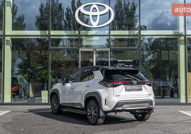 Белый Тойота Yaris Cross, объемом двигателя 1.49 л и пробегом 16 тыс. км за 30748 $, фото 1 на Automoto.ua