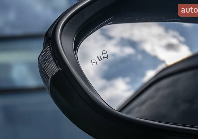 Белый Тойота Yaris Cross, объемом двигателя 1.49 л и пробегом 16 тыс. км за 30748 $, фото 33 на Automoto.ua