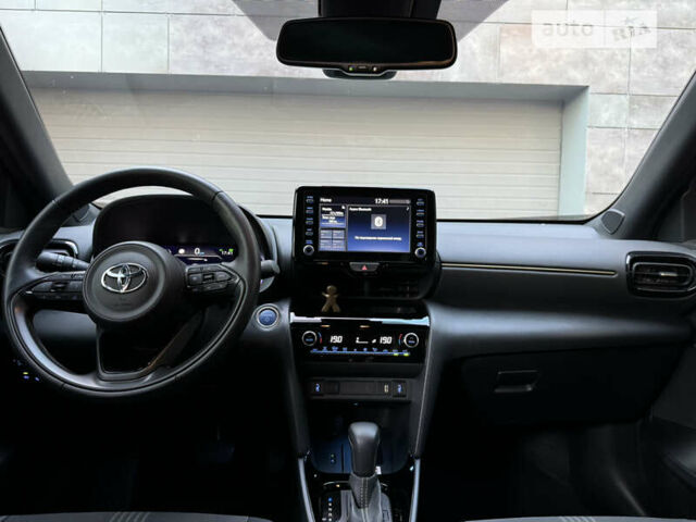 Чорний Тойота Yaris Cross, об'ємом двигуна 1.49 л та пробігом 47 тис. км за 26900 $, фото 52 на Automoto.ua
