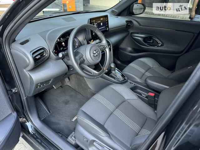 Чорний Тойота Yaris Cross, об'ємом двигуна 1.49 л та пробігом 47 тис. км за 26900 $, фото 43 на Automoto.ua