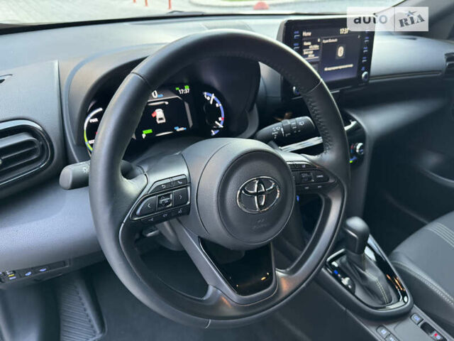 Чорний Тойота Yaris Cross, об'ємом двигуна 1.49 л та пробігом 47 тис. км за 26900 $, фото 39 на Automoto.ua
