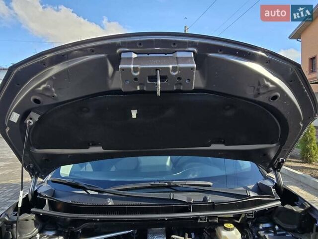 Коричневый Тойота Yaris Cross, объемом двигателя 1.5 л и пробегом 67 тыс. км за 25200 $, фото 2 на Automoto.ua