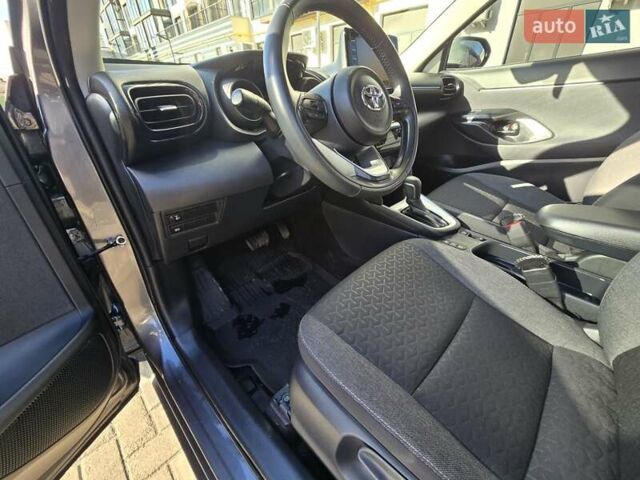 Коричневый Тойота Yaris Cross, объемом двигателя 1.5 л и пробегом 67 тыс. км за 25200 $, фото 10 на Automoto.ua