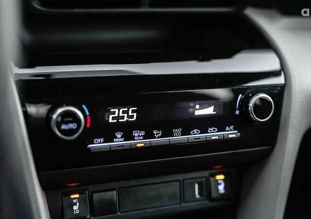 Тойота Yaris Cross, объемом двигателя 0 л и пробегом 36 тыс. км за 25486 $, фото 24 на Automoto.ua