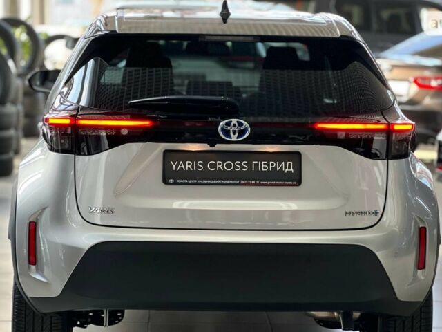 Тойота Yaris Cross, объемом двигателя 1.49 л и пробегом 0 тыс. км за 32203 $, фото 2 на Automoto.ua