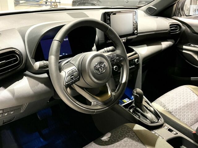 купить новое авто Тойота Yaris Cross 2023 года от официального дилера Тойота Центр Чернігів «Соллі-Плюс» Тойота фото