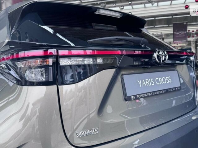 купити нове авто Тойота Yaris Cross 2024 року від офіційного дилера Тойота на Столичному Тойота фото