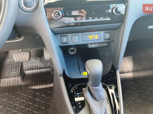 купить новое авто Тойота Yaris Cross 2024 года от официального дилера Автоцентр AUTO.RIA Тойота фото