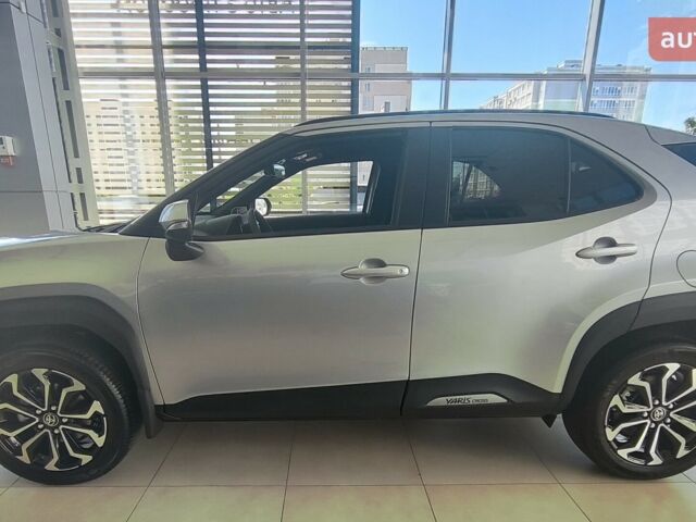 купить новое авто Тойота Yaris Cross 2024 года от официального дилера Автоцентр AUTO.RIA Тойота фото