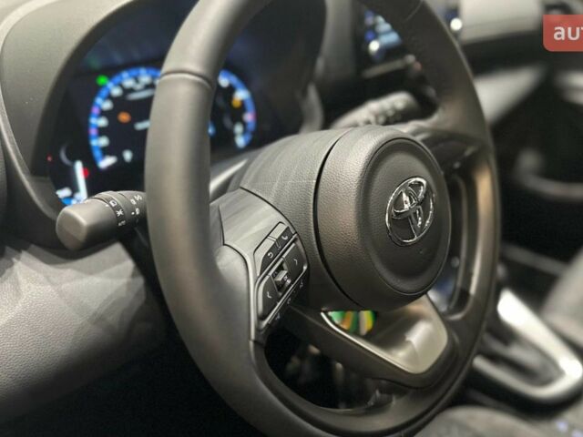 купить новое авто Тойота Yaris Cross 2024 года от официального дилера Тойота Центр Дніпро «Алмаз Мотор» Тойота фото