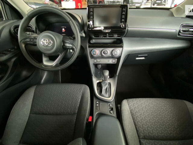 Тойота Yaris Cross, объемом двигателя 1.49 л и пробегом 0 тыс. км за 24903 $, фото 5 на Automoto.ua