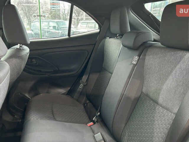 Тойота Yaris Cross, объемом двигателя 1.49 л и пробегом 0 тыс. км за 31654 $, фото 13 на Automoto.ua