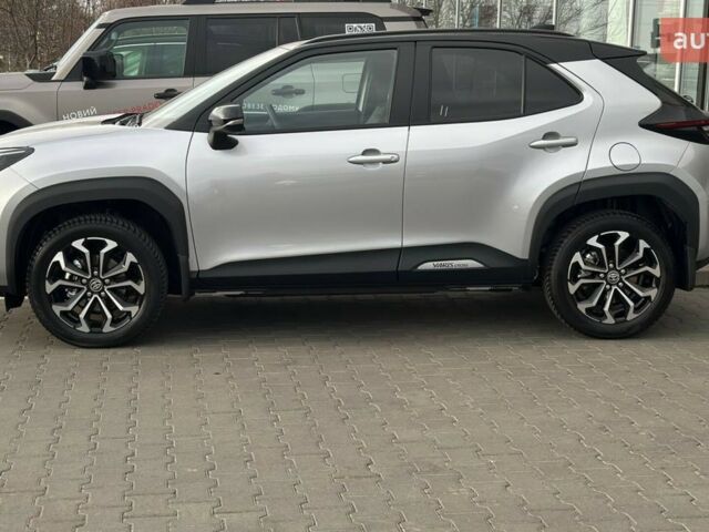 Тойота Yaris Cross, об'ємом двигуна 1.49 л та пробігом 0 тис. км за 31405 $, фото 1 на Automoto.ua