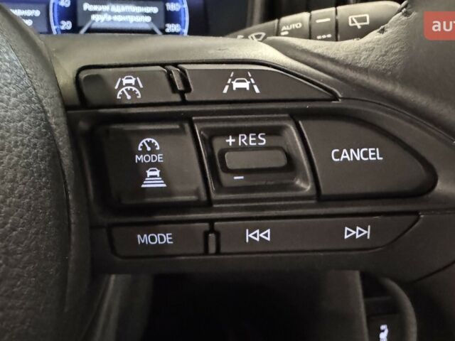 Тойота Yaris Cross, объемом двигателя 1.49 л и пробегом 0 тыс. км за 34837 $, фото 17 на Automoto.ua