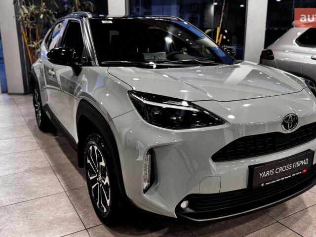 Тойота Yaris Cross, объемом двигателя 1.49 л и пробегом 0 тыс. км за 31494 $, фото 1 на Automoto.ua