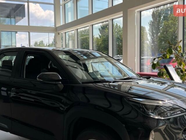 Тойота Yaris Cross, объемом двигателя 1.49 л и пробегом 0 тыс. км за 30167 $, фото 3 на Automoto.ua