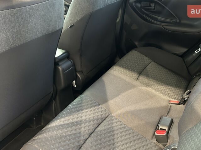 Тойота Yaris Cross, об'ємом двигуна 1.49 л та пробігом 0 тис. км за 31239 $, фото 15 на Automoto.ua