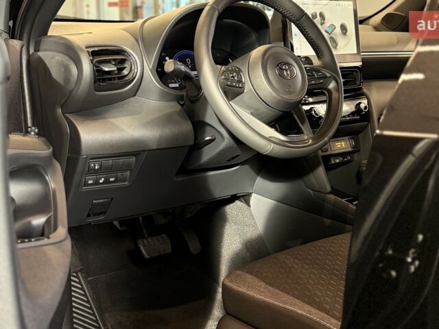 Тойота Yaris Cross, объемом двигателя 1.49 л и пробегом 0 тыс. км за 33251 $, фото 20 на Automoto.ua