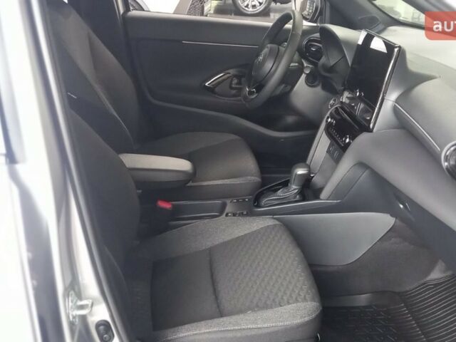 Тойота Yaris Cross, объемом двигателя 1.49 л и пробегом 0 тыс. км за 31508 $, фото 17 на Automoto.ua
