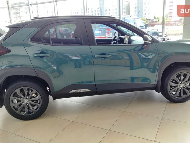 купить новое авто Тойота Yaris Cross 2025 года от официального дилера Тойота Центр Чернігів «Соллі-Плюс» Тойота фото