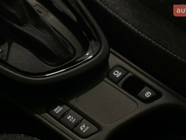 Тойота Yaris Cross, объемом двигателя 1.49 л и пробегом 0 тыс. км за 31601 $, фото 30 на Automoto.ua