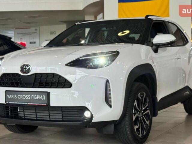 Тойота Yaris Cross, объемом двигателя 1.49 л и пробегом 0 тыс. км за 31753 $, фото 3 на Automoto.ua
