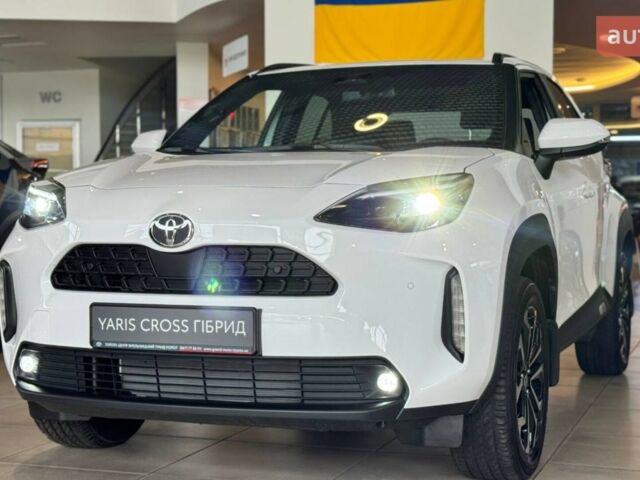Тойота Yaris Cross, объемом двигателя 1.49 л и пробегом 0 тыс. км за 31753 $, фото 1 на Automoto.ua