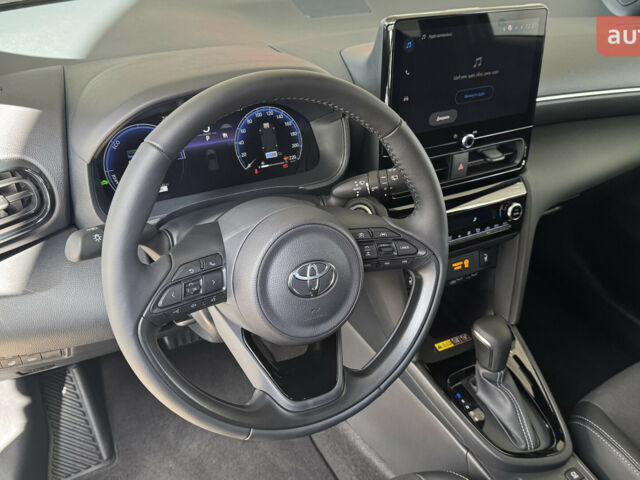 Тойота Yaris Cross 2025 в Кривом Роге на Automoto.ua Тойота Yaris Cross, объемом двигателя 1.49 л и пробегом 0 тыс. км за 34454 $, фото 11 на Automoto.ua