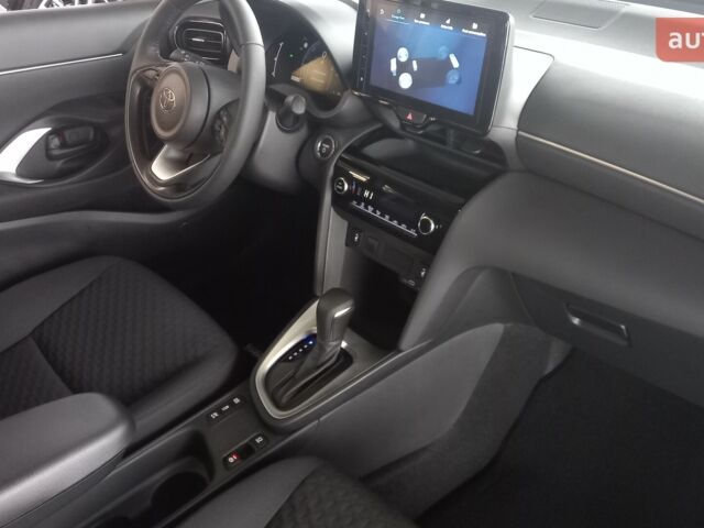 Тойота Yaris Cross, объемом двигателя 1.49 л и пробегом 0 тыс. км за 28688 $, фото 14 на Automoto.ua