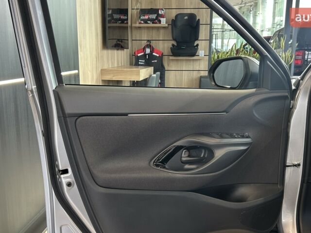 Тойота Yaris Cross, об'ємом двигуна 1.49 л та пробігом 0 тис. км за 31239 $, фото 14 на Automoto.ua