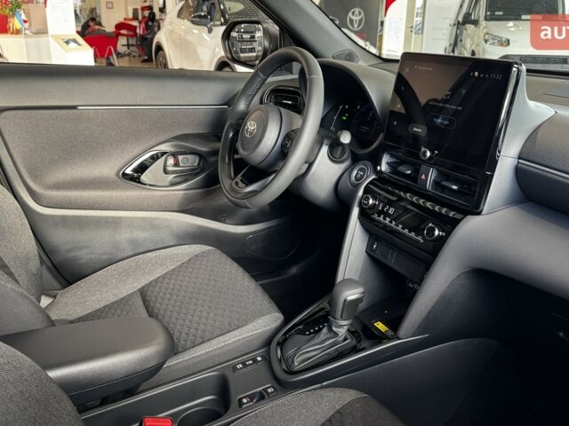 Тойота Yaris Cross, объемом двигателя 1.49 л и пробегом 0 тыс. км за 31254 $, фото 7 на Automoto.ua